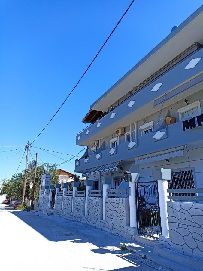 Seven Seas Apartments Artemida  Ngoại thất bức ảnh