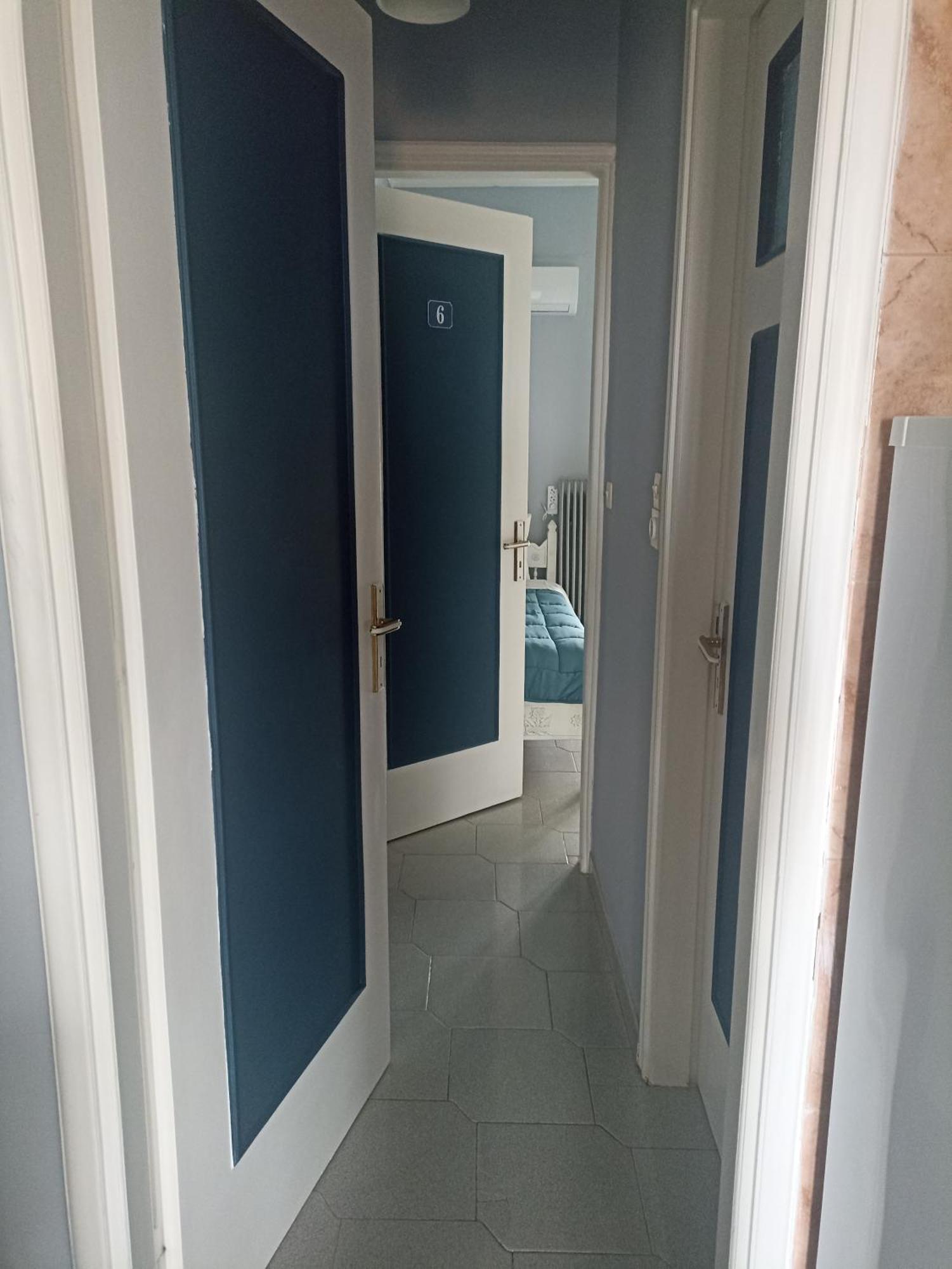 Seven Seas Apartments Artemida  Phòng bức ảnh