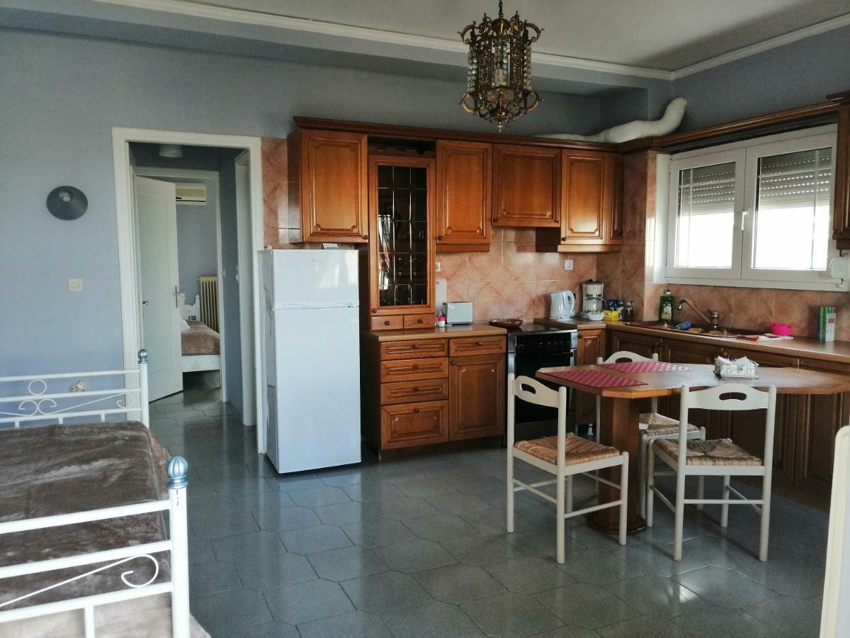 Seven Seas Apartments Artemida  Ngoại thất bức ảnh